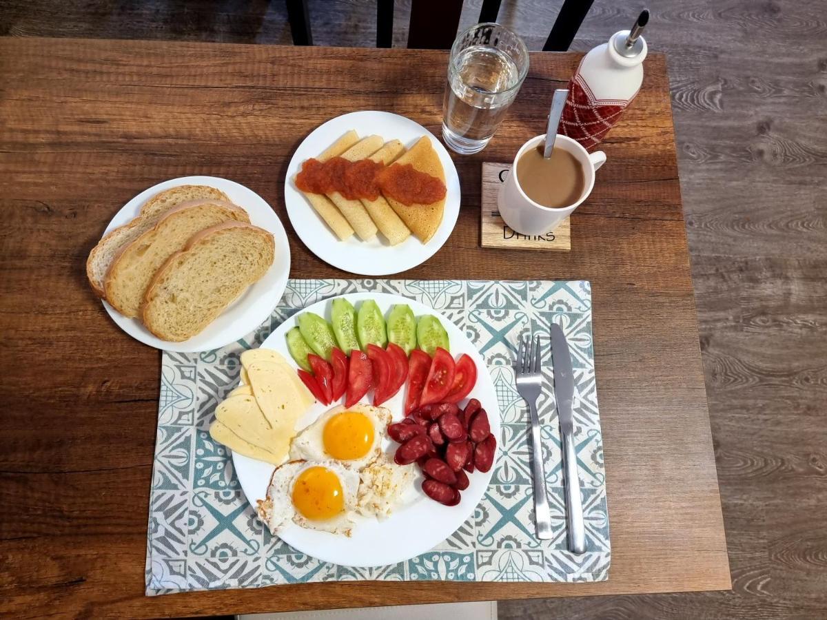 مبيت وإفطار ميستيا Girgola المظهر الخارجي الصورة